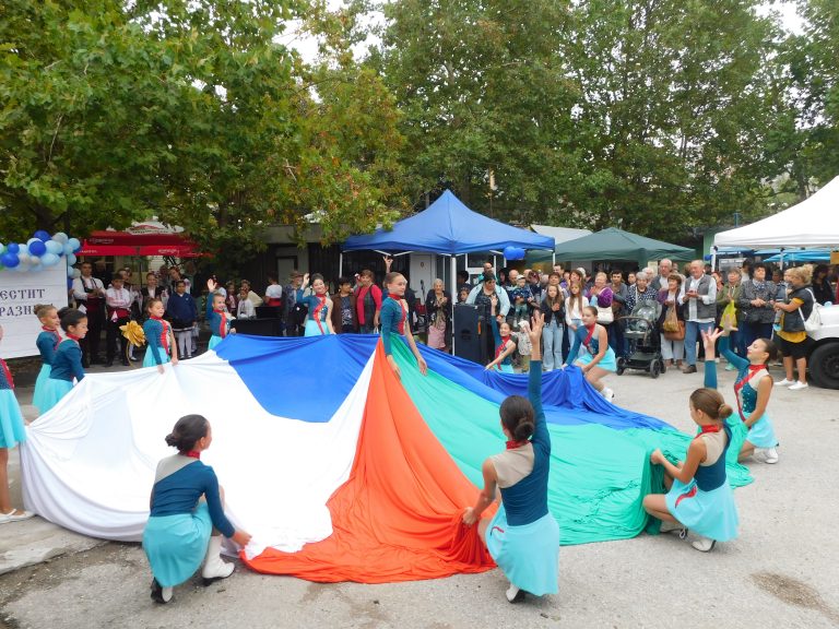 С богата програма, скара и изкушения Фермерският пазар празнува 1 г. от създаването си
