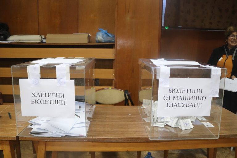 Горещи новини | 10,78% е активността във Великотърновска област към 11:00 часа