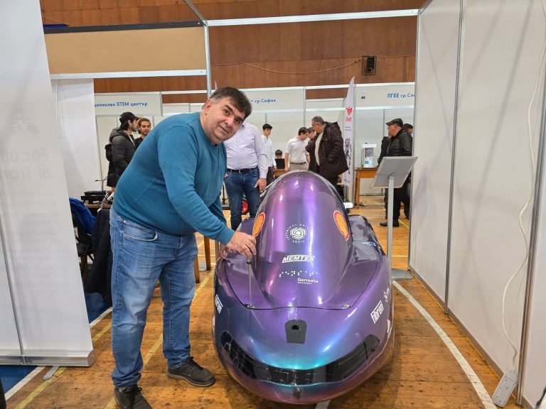 Техническите гении на България си дадоха среща в Горна Оряховица