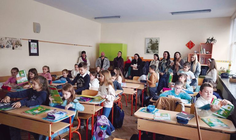 СУ “Емилиян Станев” отбеляза с редица прояви Деня на християнското семейство