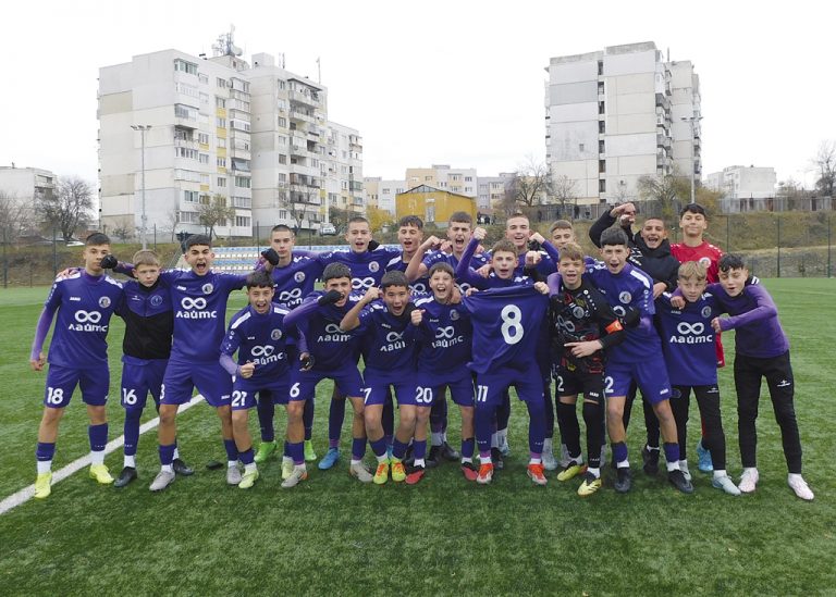 Спорт | “Етър” U15 влезе драматично, но заслужено в Топ 8 на България