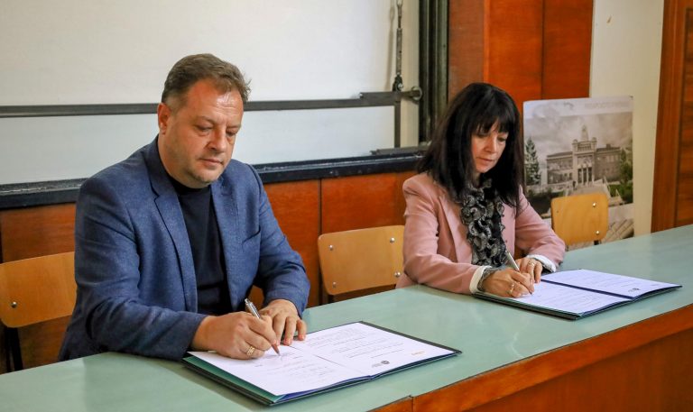 Община Велико Търново и УАСГ ще си сътрудничат за спасяването на Преображенския манастир