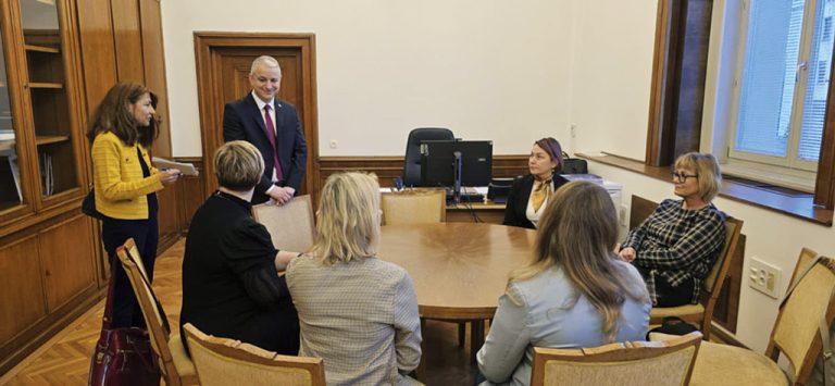 Учители от Литва бяха впечатлени от колегите си в СУ “Вела Благоева”