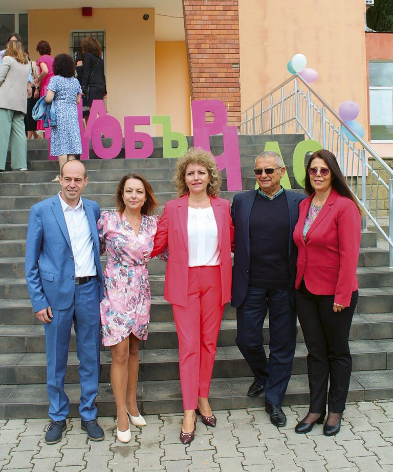 Валентина Найденова за ОУ “Бачо Киро” – училището с традиции и новаторство