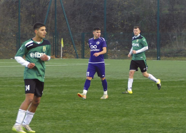 Спорт | “Етър-2” завърши есента с победно 5:2