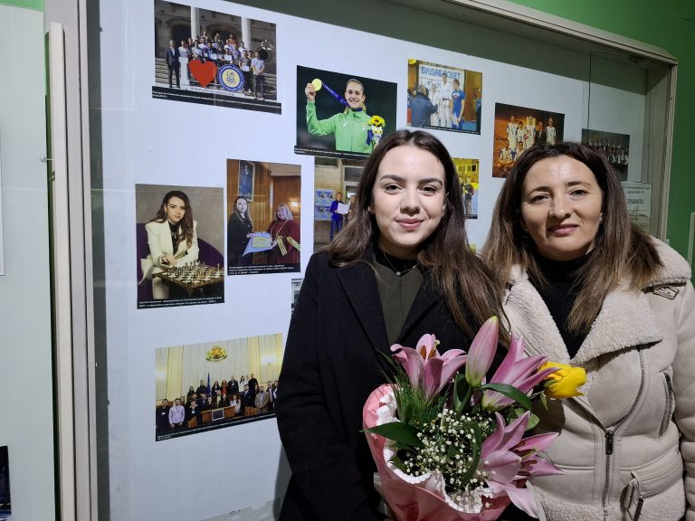 Нургюл Салимова получи стипендия от „Зонта“