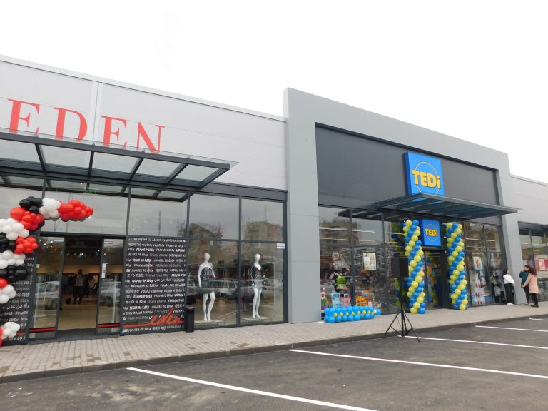 Разширеният и обновен Търговски парк отвори врати и ще радва великотърновци