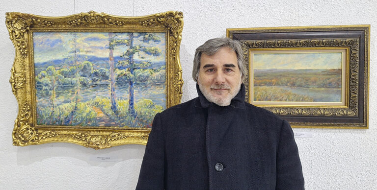 Свещеник е гримирал най-големите звезди на българския театър