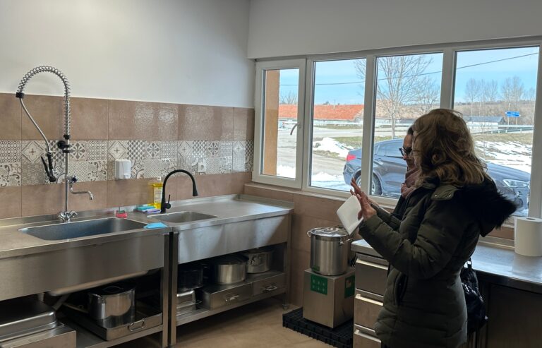 Откриха обновената база в Ново село  на Домашния социален патронаж към Община Велико Търново