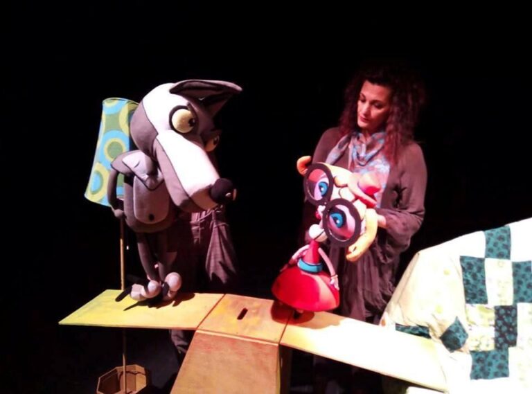 Култура | Червената шапчица пристига на сцената на Театър ВЕСЕЛ