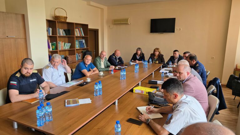 Общество | Удвояват усилията за превенция на горските пожари