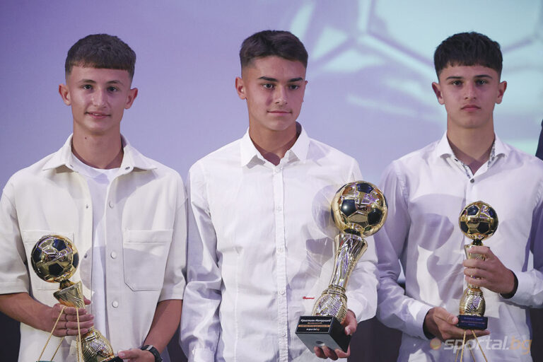 Александър Тодоров от “Етър” избран за Футболист № 3 на България до 15 г.