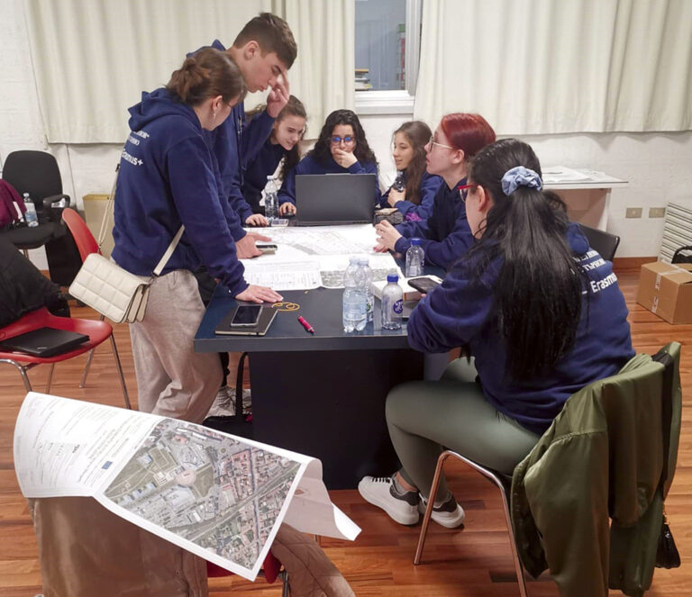 ПГСАГ “Ангел Попов” –  гр. Велико Търново,  реализира успешен проект  по Програма “ЕРАЗЪМ+”