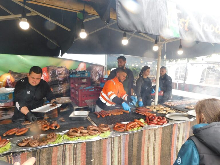 Кашкавал с трюфели стана хит на събора на овцевъдите