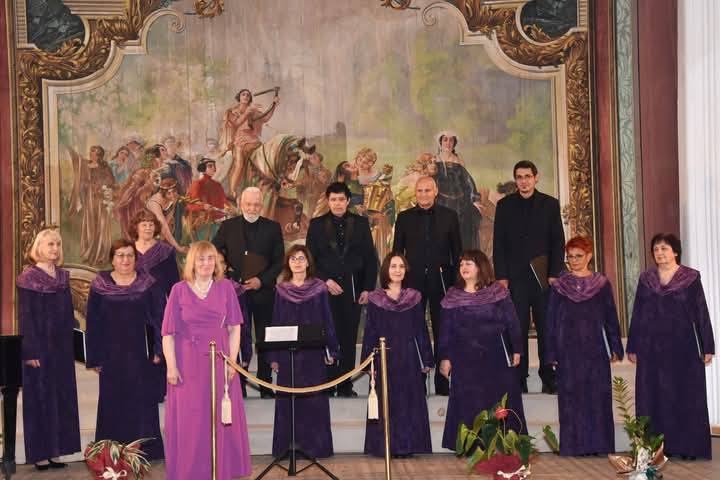 Хор „Царевец“ участва в престижен музикален форум