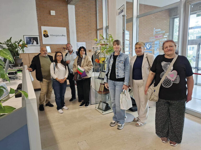 Учители от ПГСАГ “Ангел Попов” – гр. Велико Търново, обмениха опит в Италия по проект