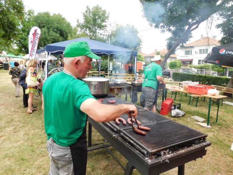 С богата програма, музикални звезди и шеф готвачи впечатли Празникът на горнооряховския суджук