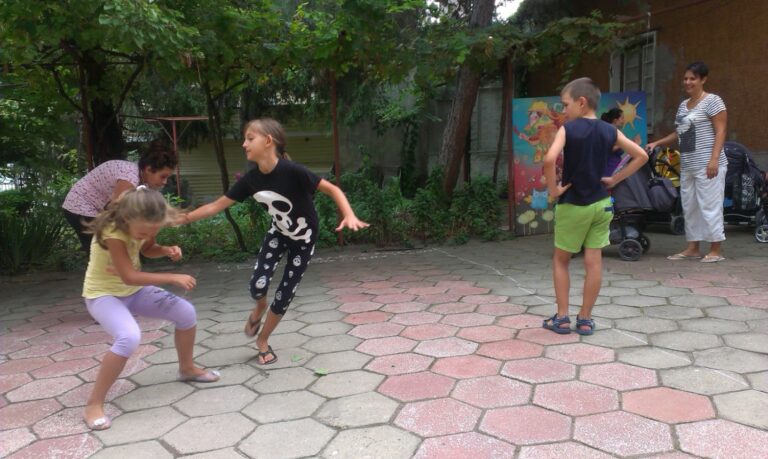 Горна Оряховица | Семейните съботи в горнооряховския музей започват с „Крокодил“ и „Сляпа баба“