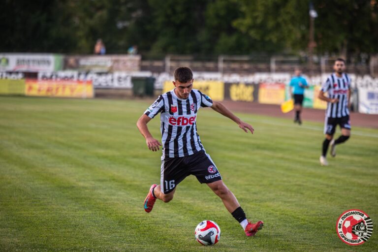 Спорт | “Локо” (ГО) завърши у дома 0:0 с “Черноморец”