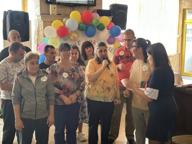 Дневният център за пълнолетни лица с увреждания във Велико Търново отбеляза 15 години от създаването си