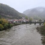 Най-четени | Граждани посочват къде се губи водата от „Йовковци“