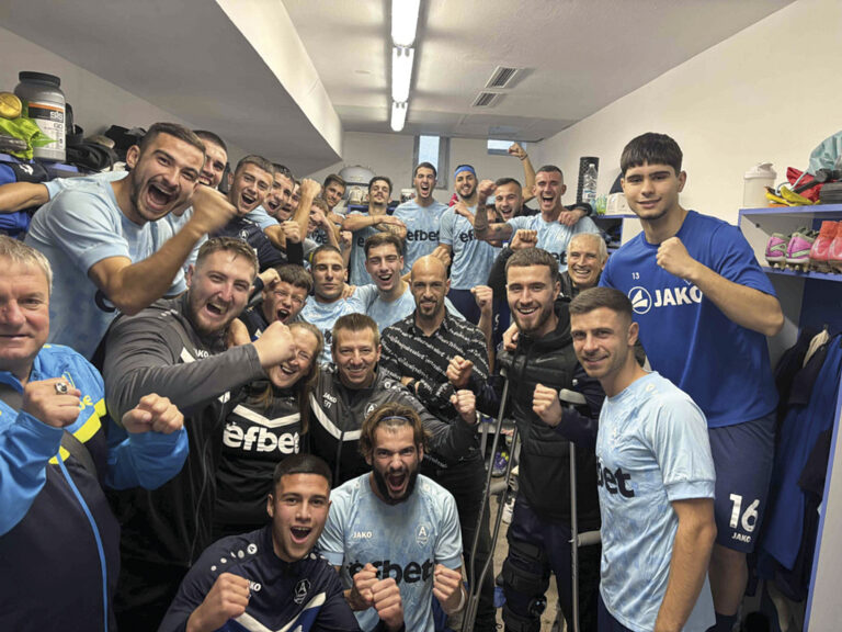 “Академик” пише история:  десета победа и есенен шампион