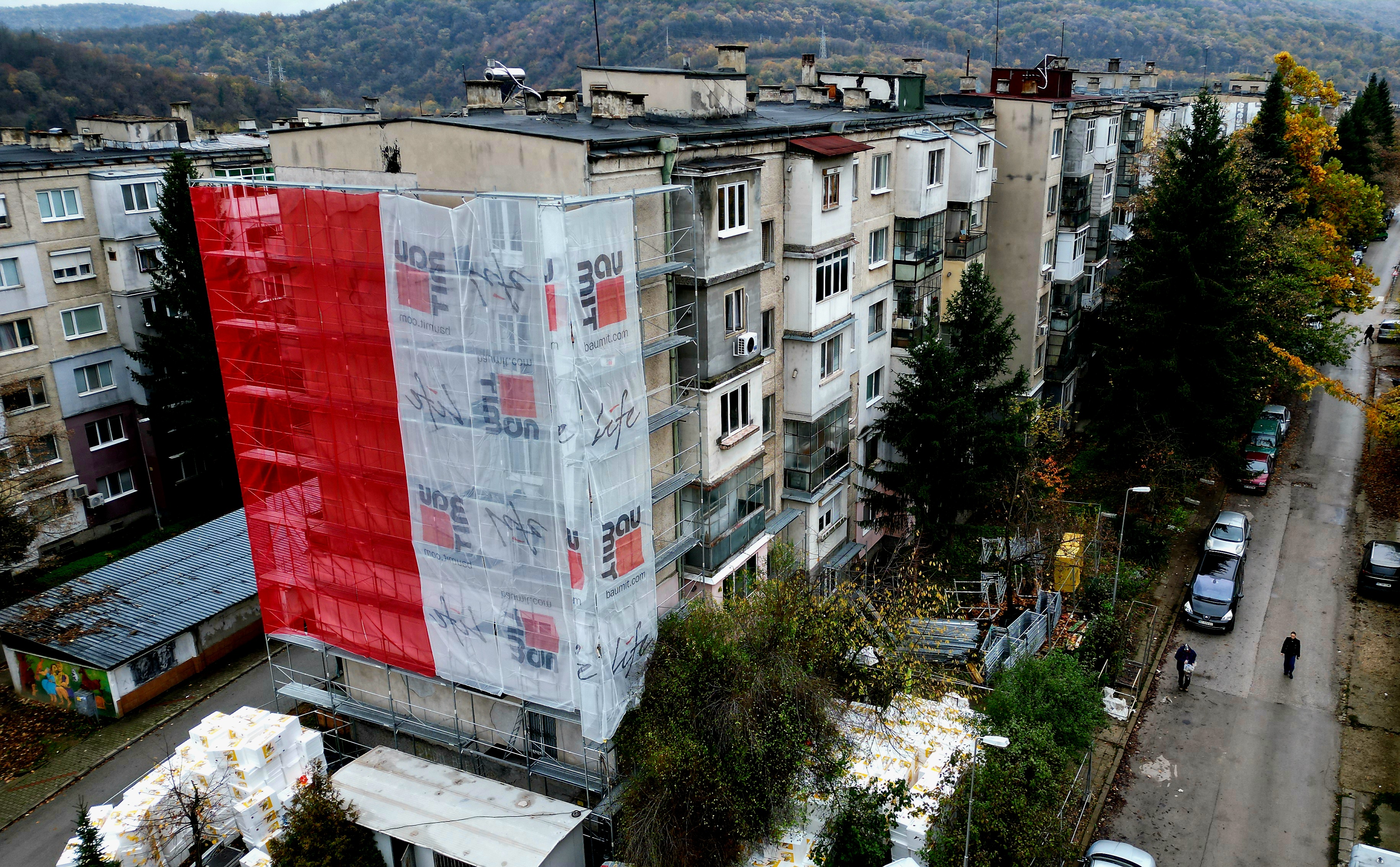 Горещи новини | От кв. „Чолаковци“ започва санирането на 16 блока във Велико Търново