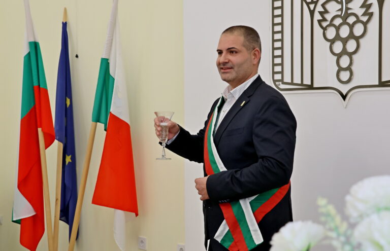 В Деня на християнското семейство в Община Лясковец бяха отпразнувани  Златни сватби