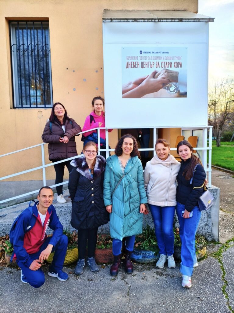 Раздадоха безплатно 600 кг мандарини само за 23 минути!