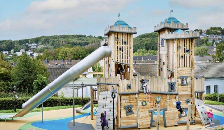 Горещи новини | С градски маратон Общината предизвиква великотърновци да се обединят в подкрепа на нова детска площадка