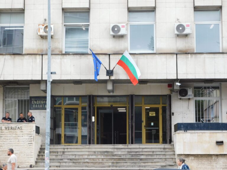 Горещи новини | Ден на отворените врати в Съдебната палата във Велико Търново