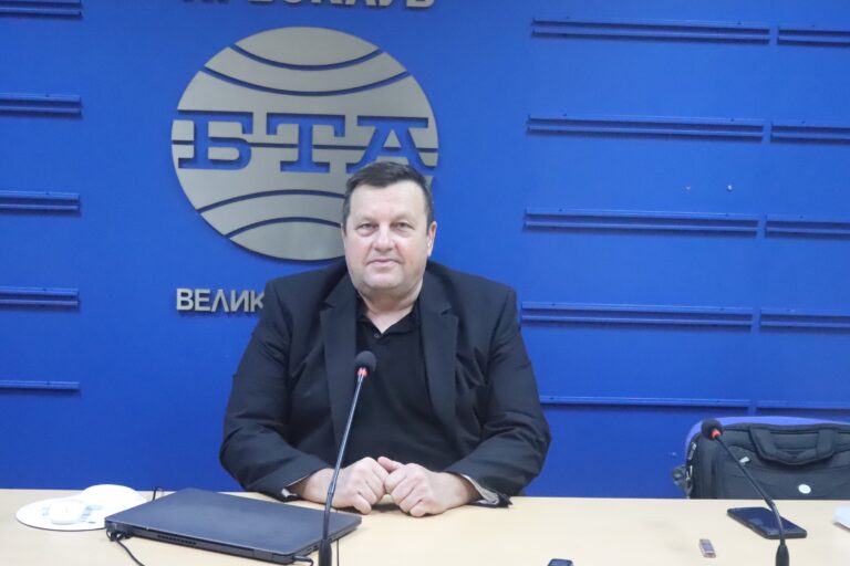 Горещи новини | 7 дела срещу държавата води бивш шеф  на ДФ „Земеделие“ във Велико Търново