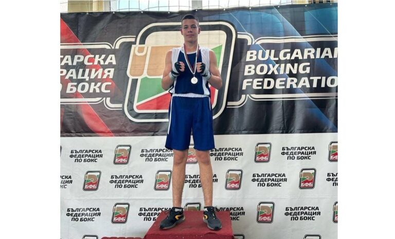 Горещи новини | Максим Кириллов от БК „Мания груп“ с поредна шампионска титла