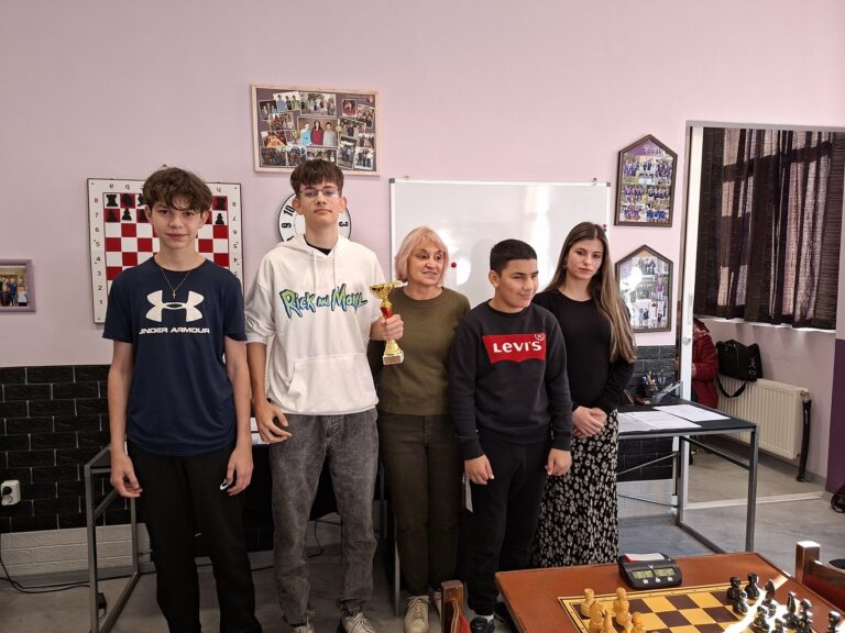 Ясни са общинските първенци в Ученическите игри по шахмат
