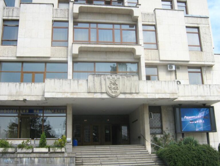 Увеличават с 1500 % такса  „куче“ за търновските села