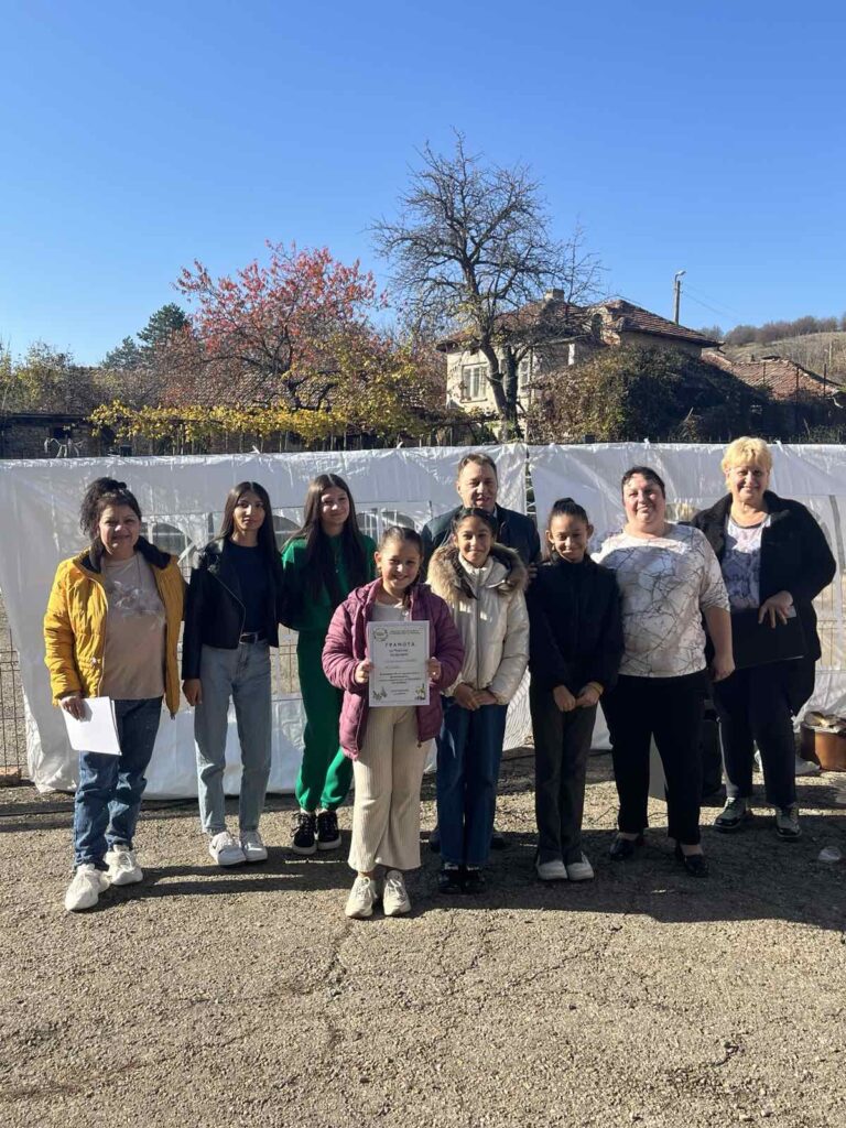 300 души се събраха на Празника на пелина в Димча