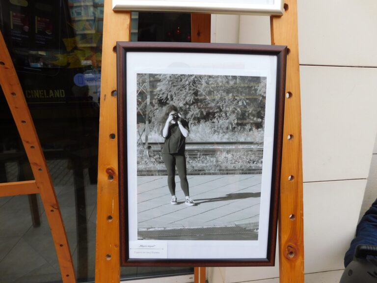 Фотоизложба „Николай Колев Gold“ откри великотърновски ерудит