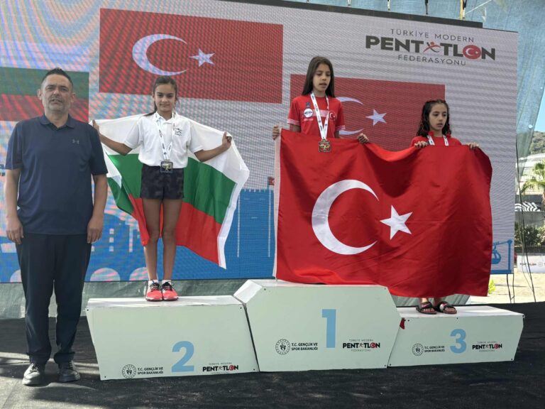 Сребърен медал за Цветелина Коева от Европейско първенство в Анталия