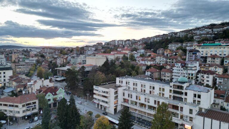 Горещи новини | Сертифицираните станции са единственият надежден  източник на данни за качеството на въздуха във Велико Търново