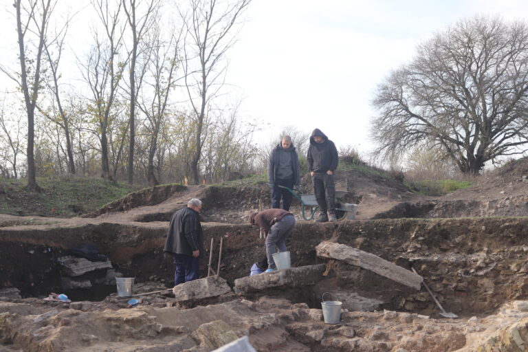 Археолози откриха античен  МОЛ в Никополис ад Иструм