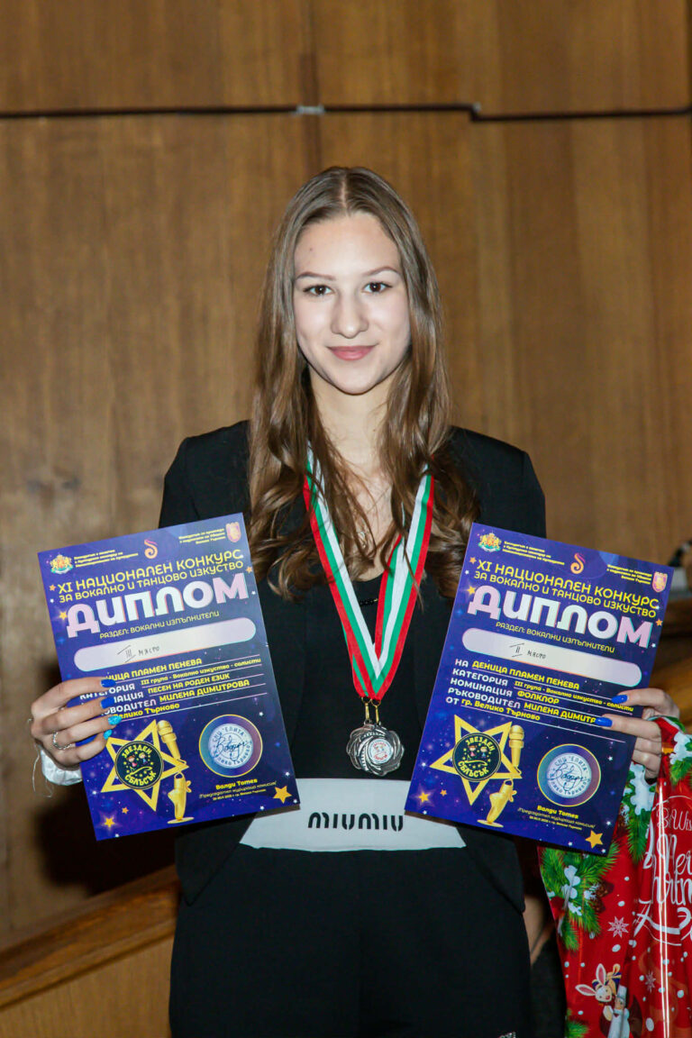 Вокално студио „Cantissimo“ със силно представяне на „Звезден сблъсък“ 2025