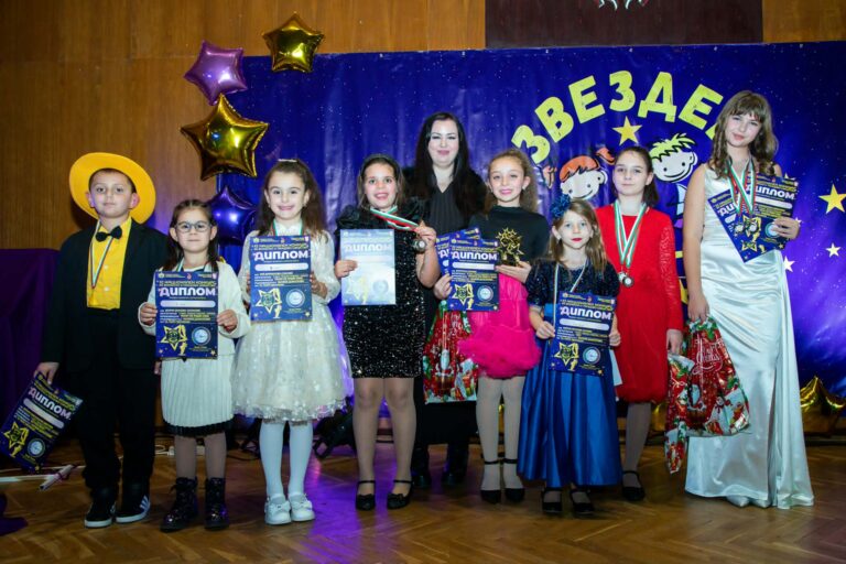 Вокално студио „Cantissimo“ със силно представяне на „Звезден сблъсък“ 2025