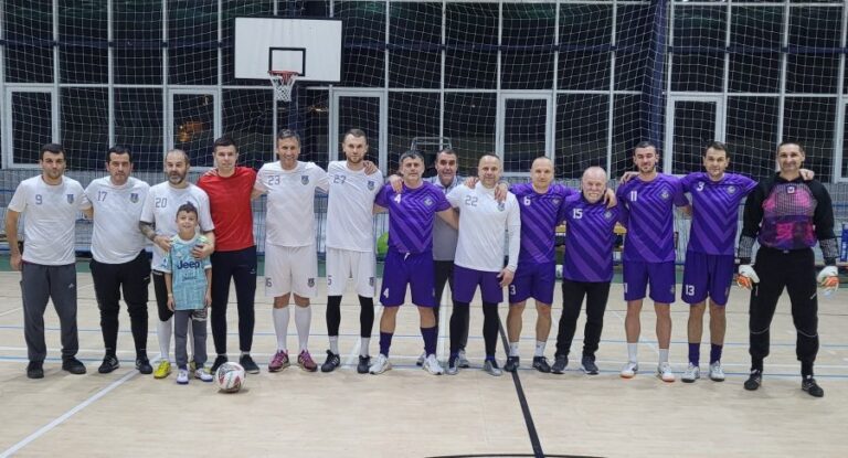 Общество | Над 4000 лв. събраха във ВТУ в помощ на Ани