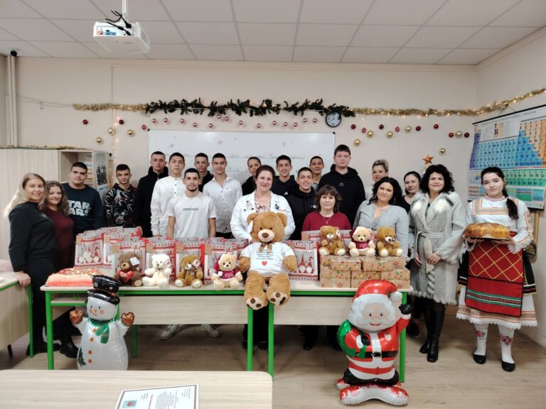 Горна Оряховица | Ученици направиха дарение на Детско отделение в горнооряховската болница