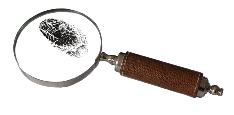 Хванаха двама, разбили магазин