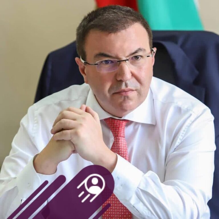 Горещи новини | Проф. Костадин Ангелов осъди бившия здравен министър Стойчо Кацаров