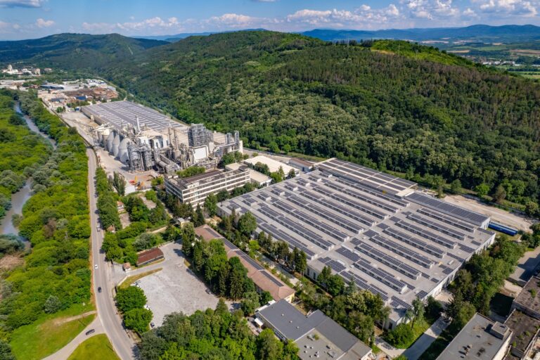 Позиция на “Кроношпан България” ЕООД