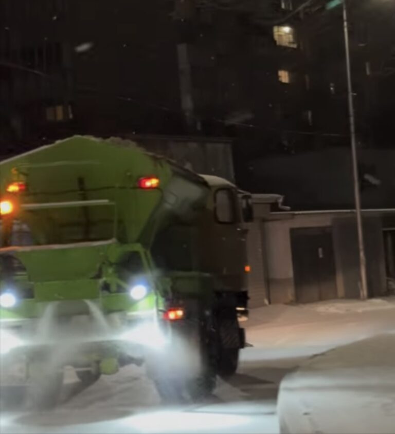 Горещи новини | Всички необходими машини срещу заледяването са на терен